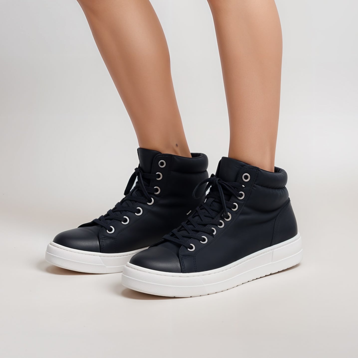 catalog-categories-fashion-footwear-sneakers-casual-sneakers-casual-sneakers-01-casual-sneakers-01-2.jpg - 62662466