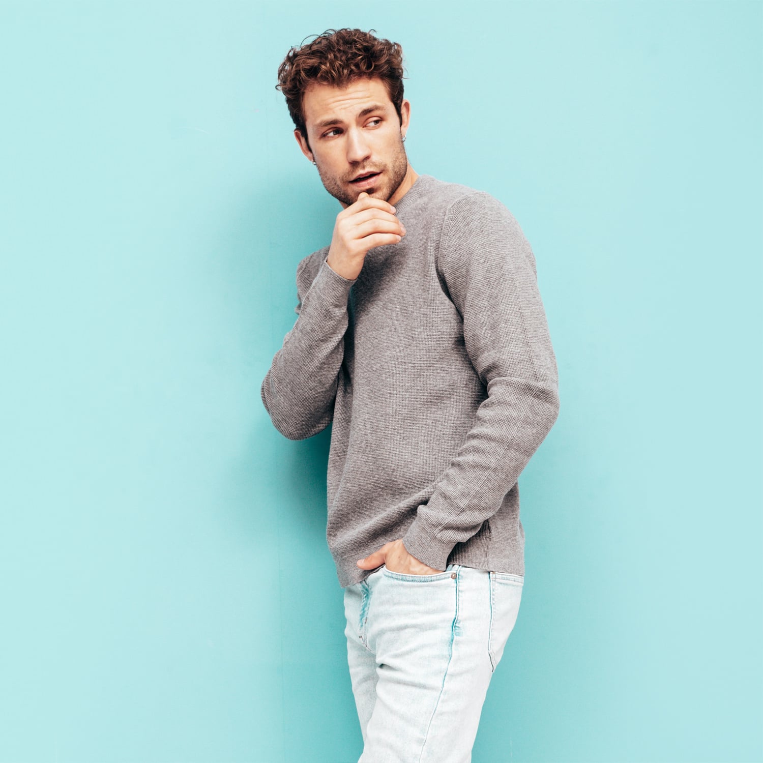 catalog-categories-fashion-men-men-apparel-men-sweaters-gray-sweater-gray-sweater-4.jpg - 1bccc229
