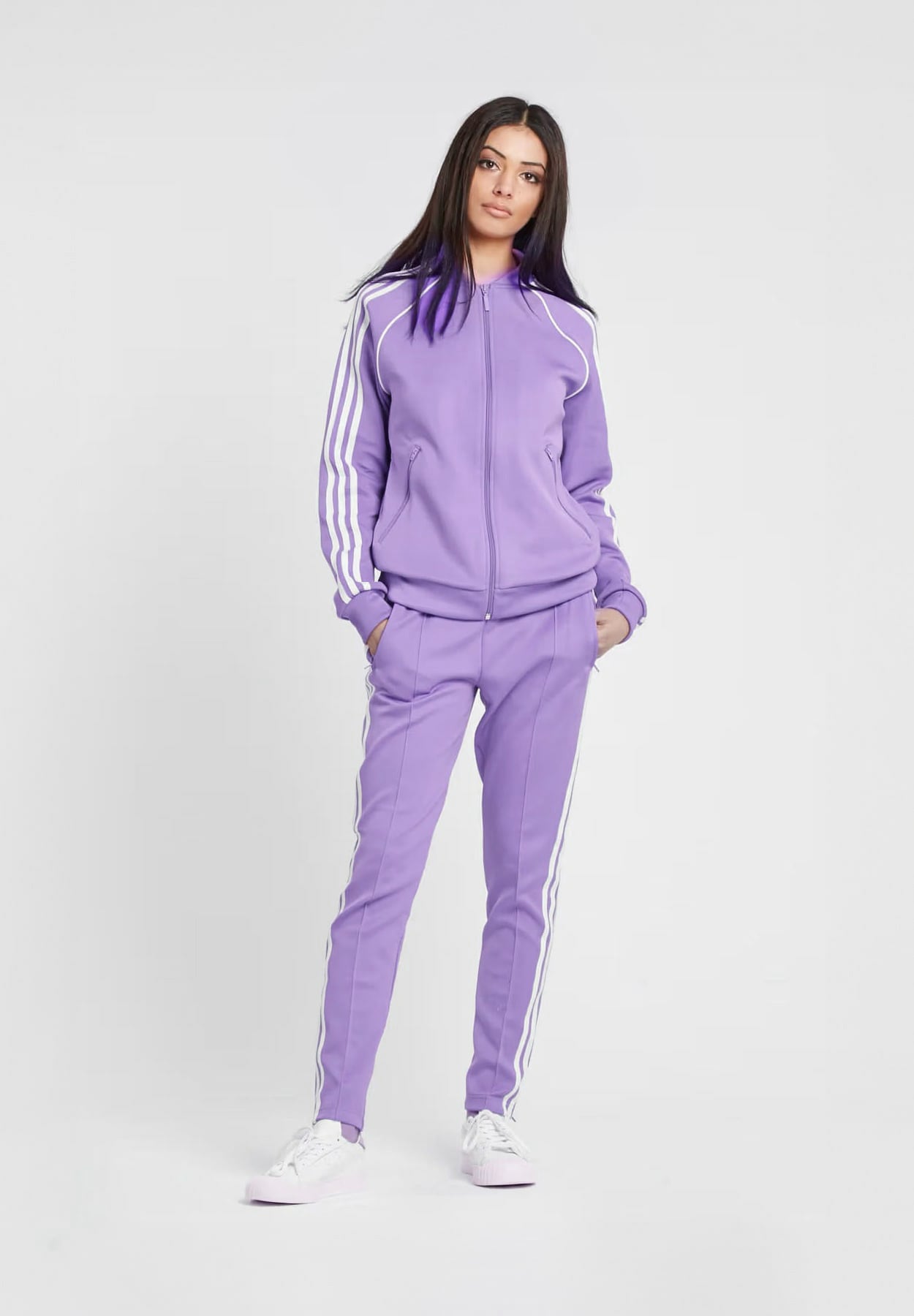 catalog-categories-fashion-sportswear-women-activewear-sport-tracksuit-sport-tracksuit-variant-color-purple.jpg - 8abd78ed