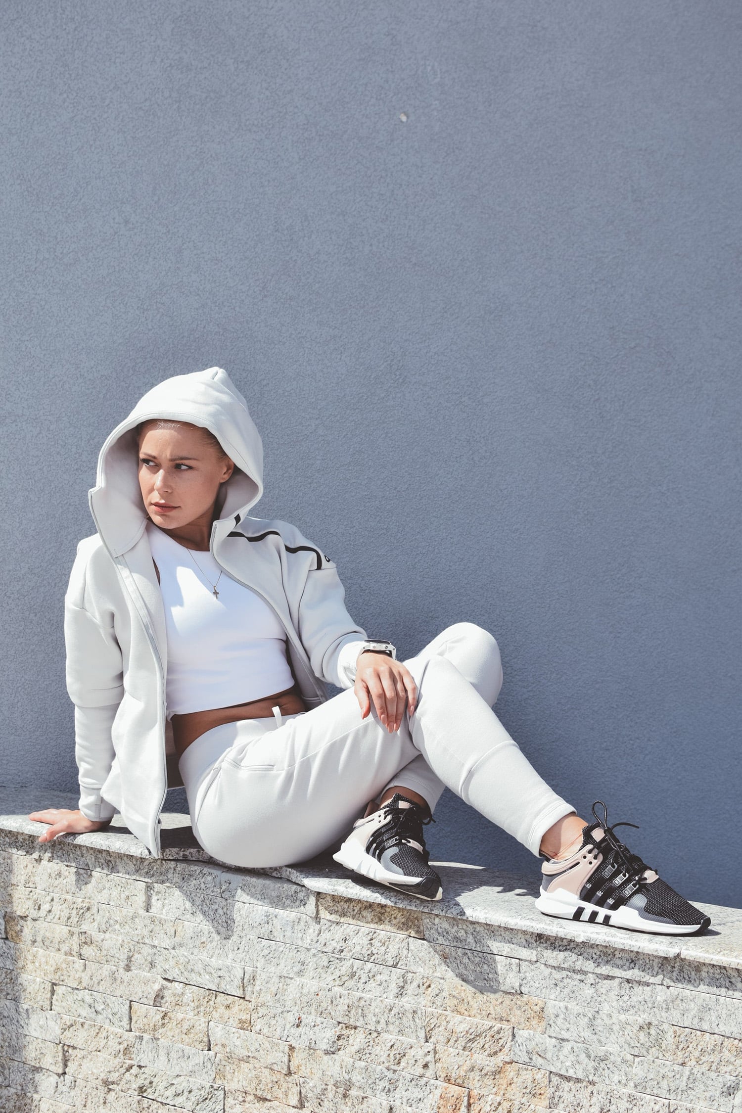 catalog-categories-fashion-women-women-bottoms-women-hoodies-sport-hoodie-sport-hoodie-3.jpg - 1ccf200e