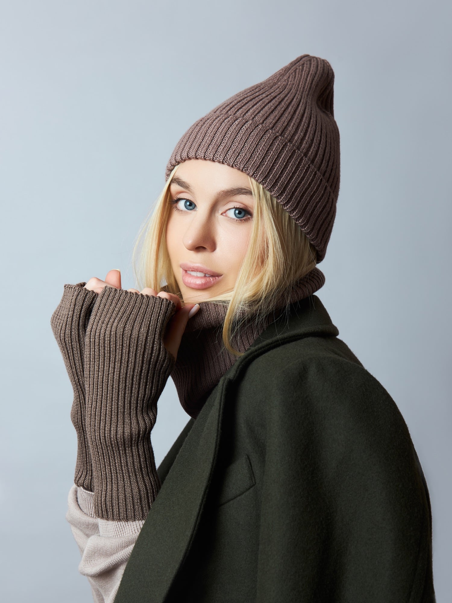 catalog-categories-fashion-women-women-dresses-knitwear-essential-knit-knitwear-01-knitwear-01.jpg - 85848696