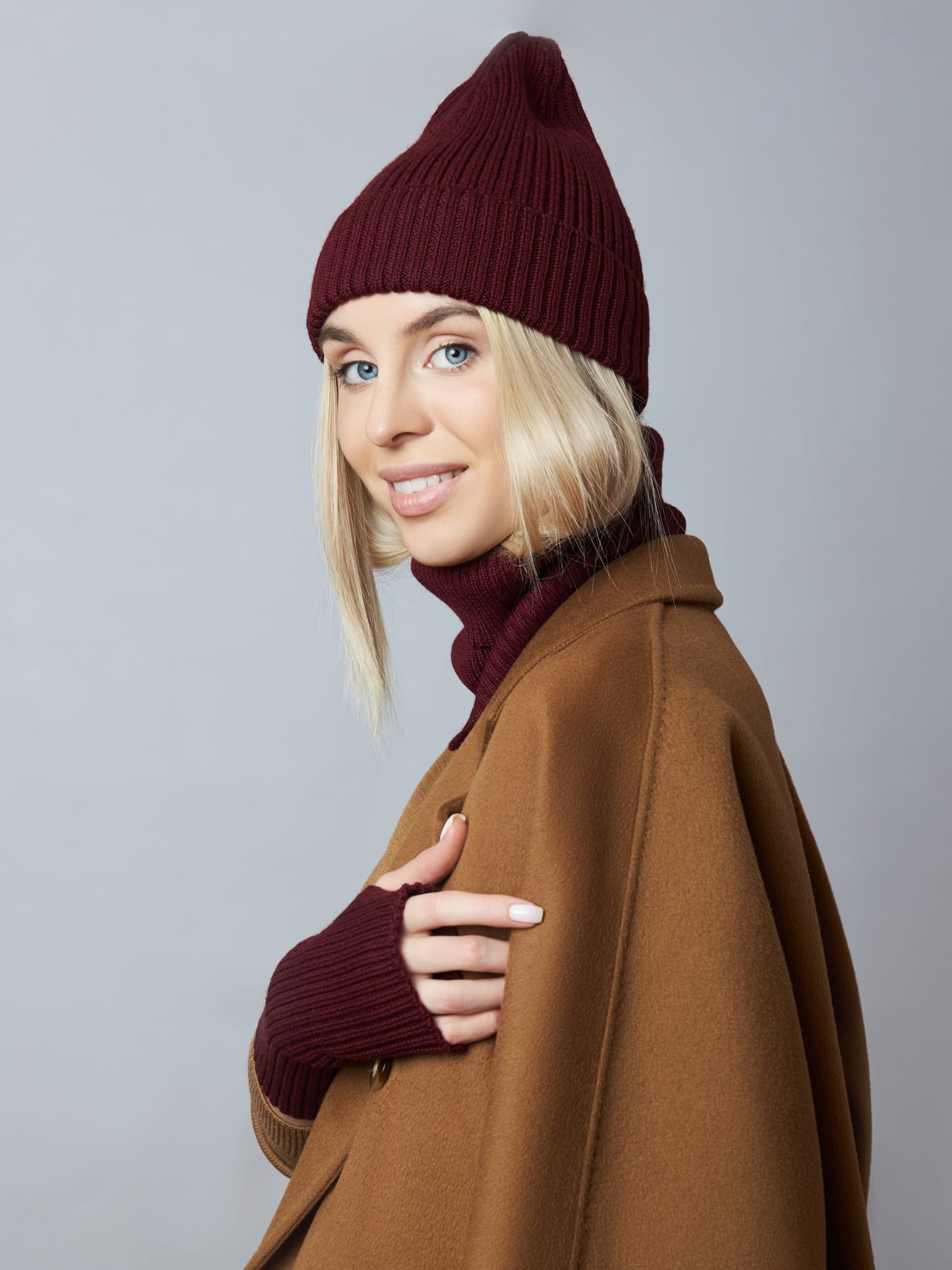 catalog-categories-fashion-women-women-dresses-knitwear-glovelettes-glovelettes-03-glovelettes-03-1.jpg - b6a69d27
