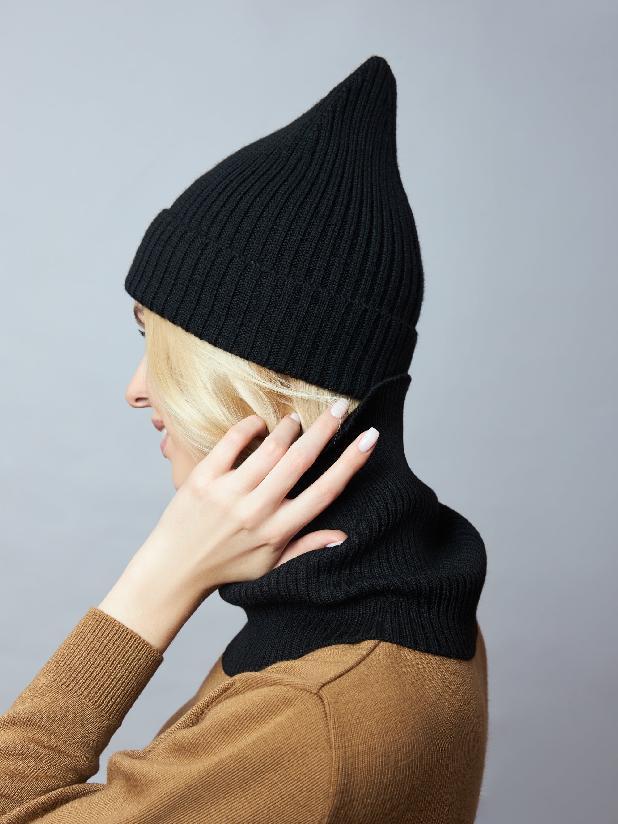 catalog-categories-fashion-women-women-dresses-knitwear-knit-beanies-knit-headwear-03-knit-headwear-03-1.jpg - de969d91