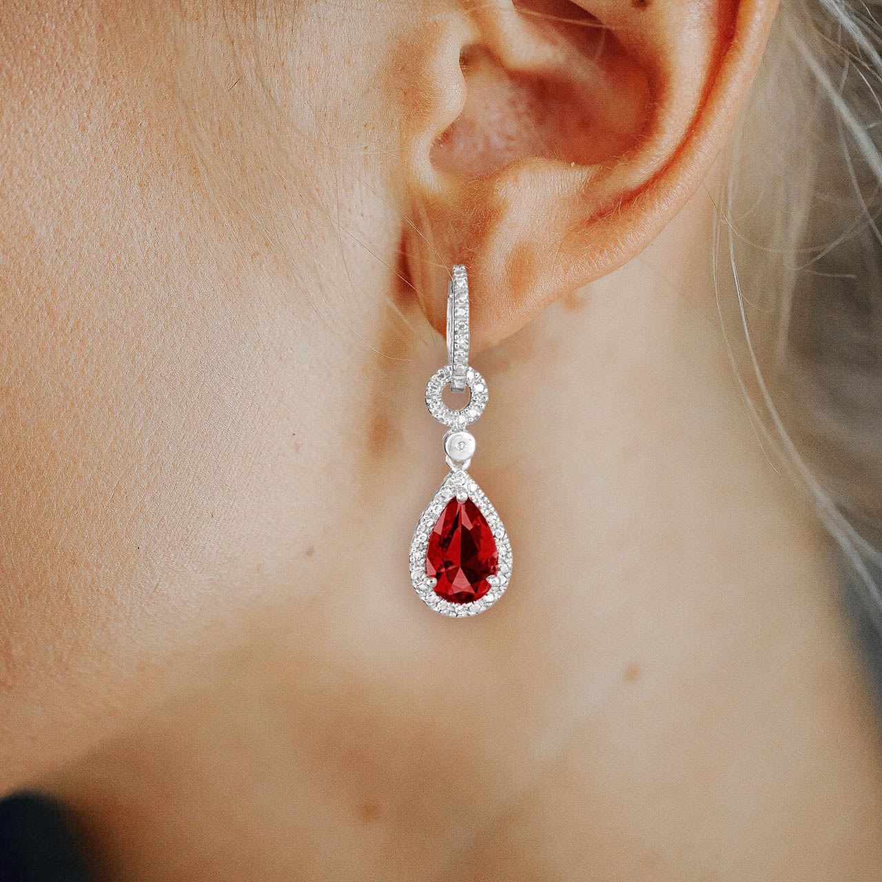 catalog-categories-fashion-accessories-jewelry-earrings-emerald-earrings-emerald-earrings-1.jpg - 644cde18