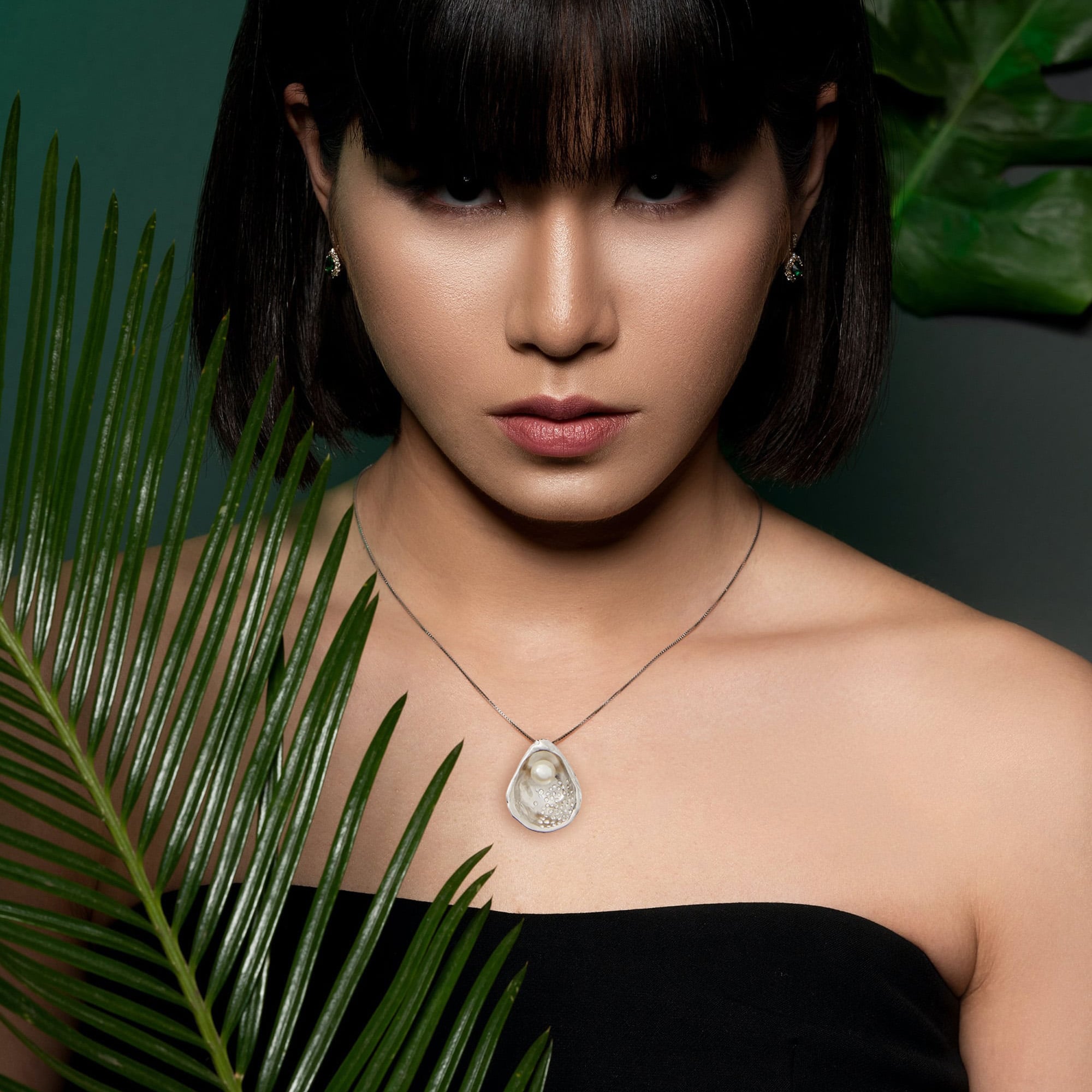 catalog-categories-fashion-accessories-jewelry-necklace-oyster-pearl-necklace-oyster-pearl-necklace-4.jpg - 71ef7abe
