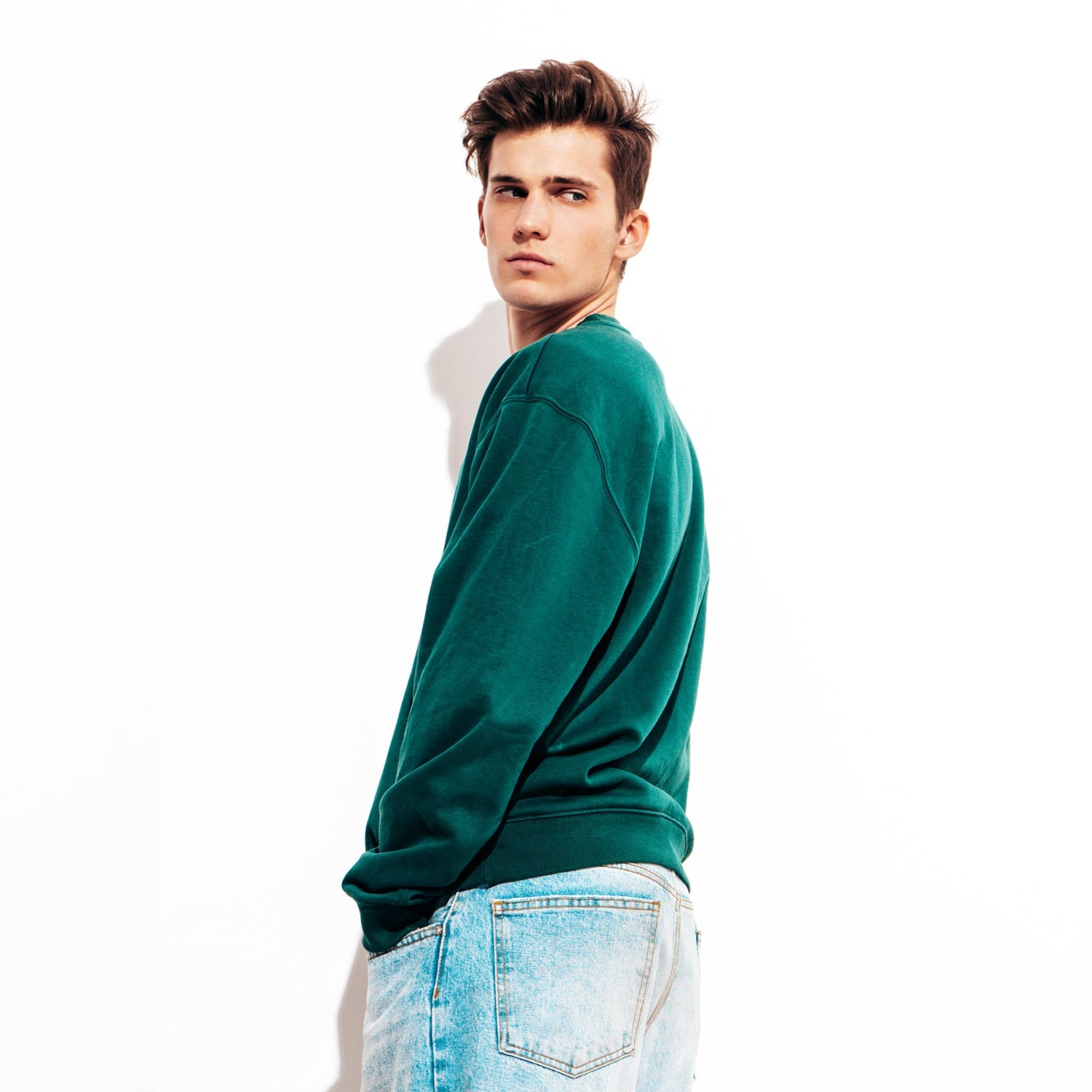 catalog-categories-fashion-men-men-apparel-men-sweaters-green-sweater-green-sweater-1.jpg - 55ef849a