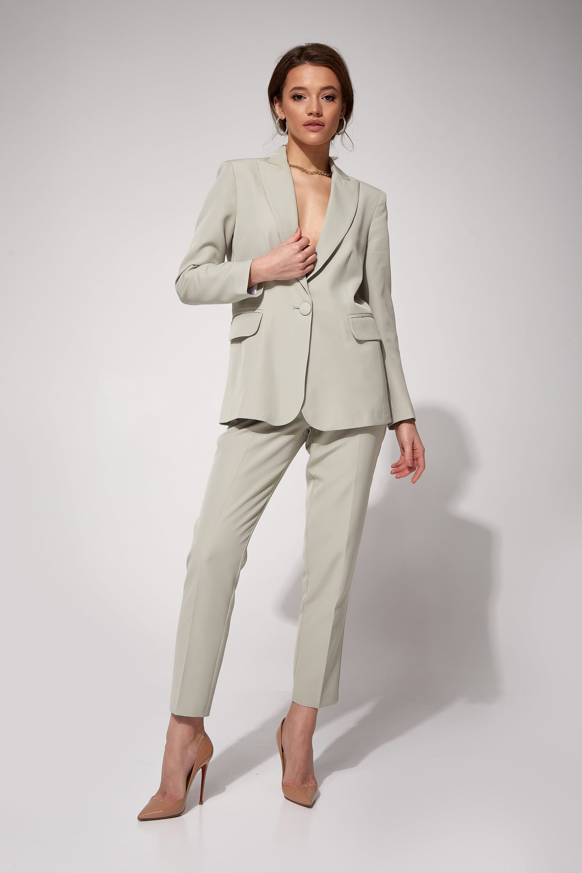 catalog-categories-fashion-women-women-dresses-casual-pants-casual-pants-1-casual-pants-1.jpg - 34e36925
