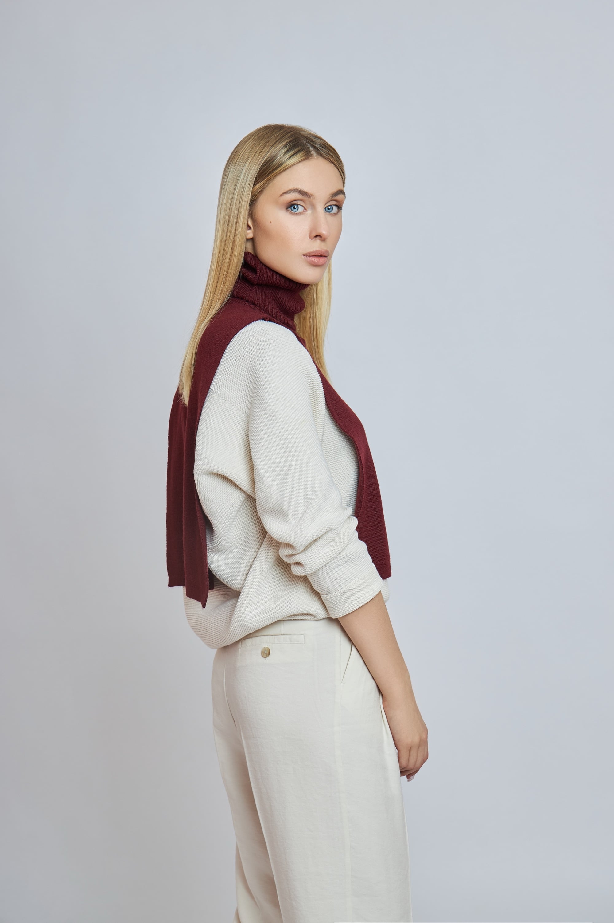 catalog-categories-fashion-women-women-dresses-knitwear-knit-turtlenecks-turtleneck-03-turtleneck-03-1.jpg - ebd76af6