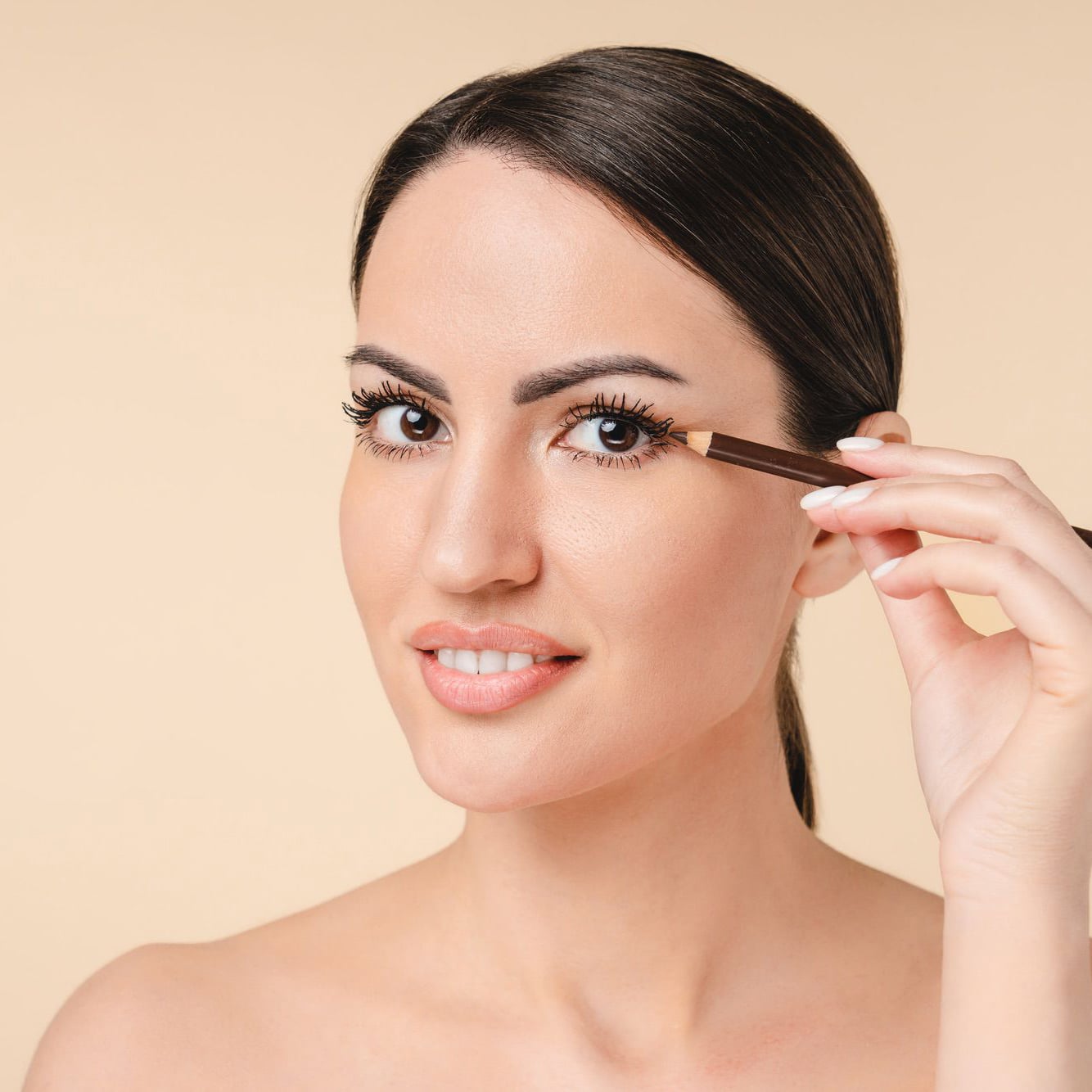 catalog-categories-health-beauty-beauty-eyes-makeup-eyeliner-pencil-eyeliner-pencil-1.jpg - 3d736821