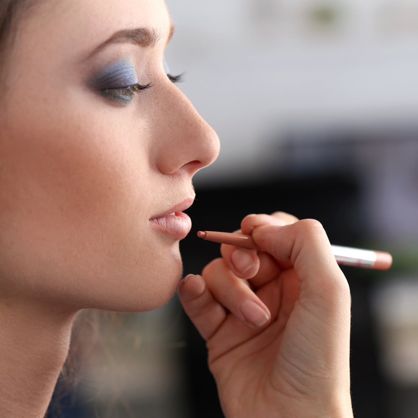 catalog-categories-health-beauty-beauty-lips-makeup-lip-liner-lip-liner-01-lip-liner-01-1.jpg - 52384f92